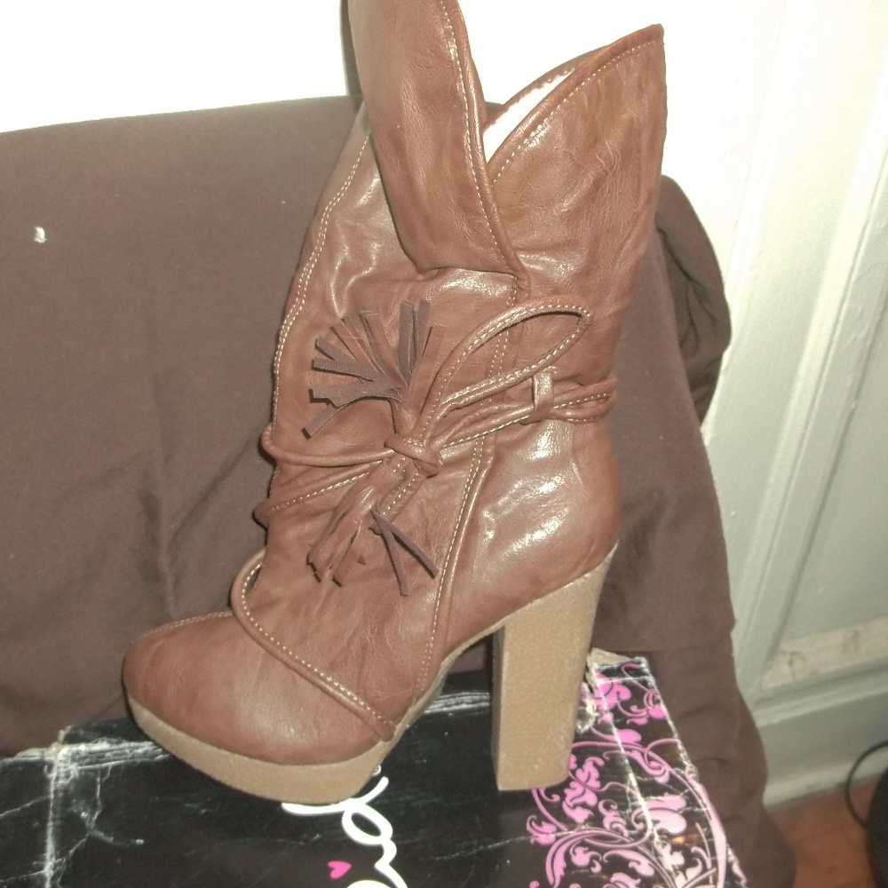 brown flip down fur heel ankle boot